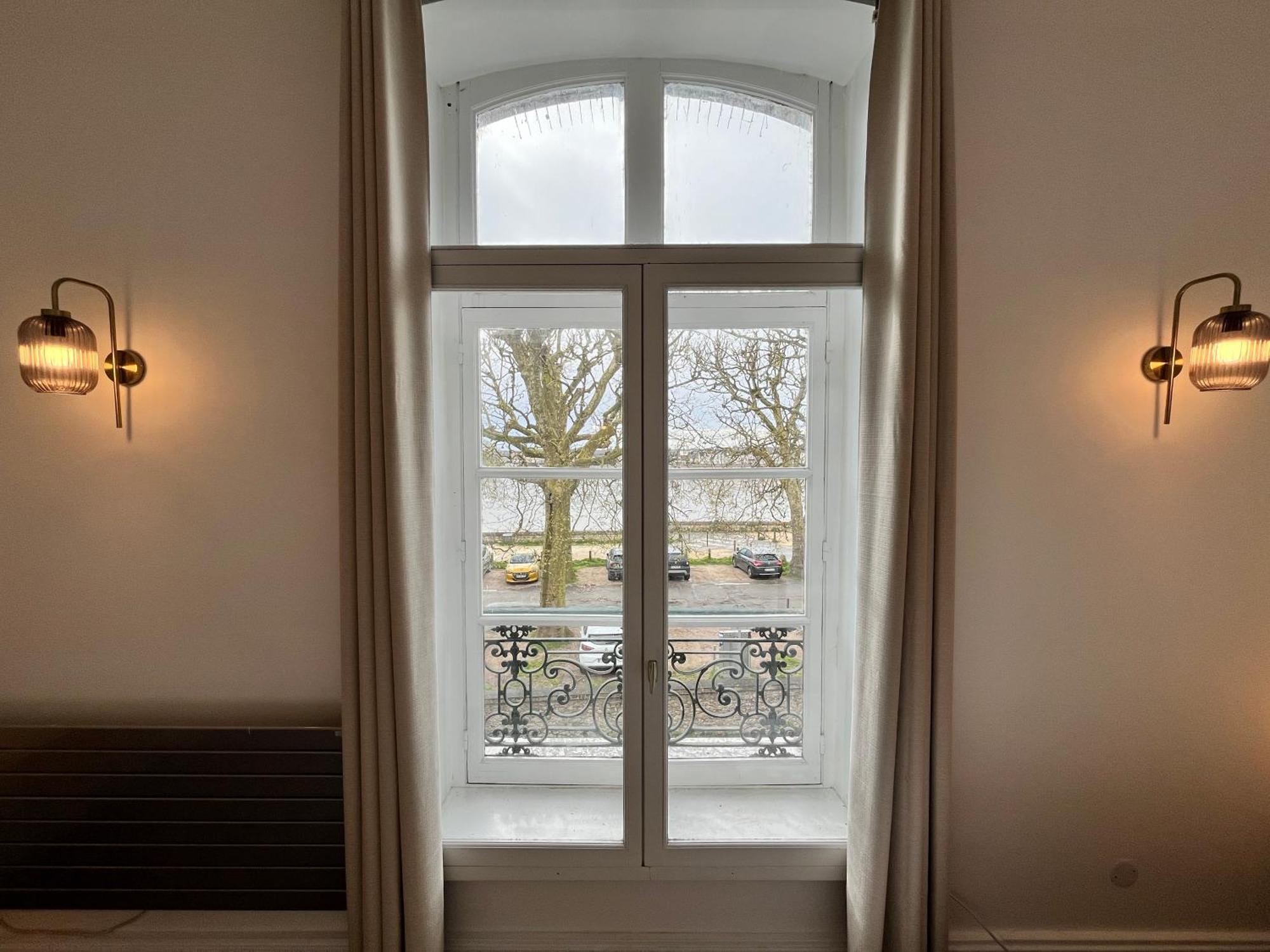 בלואה Hypercentre, Quai De Loire, Lumineux, Spacieux, Familial, Le Jehan De Saveuse מראה חיצוני תמונה